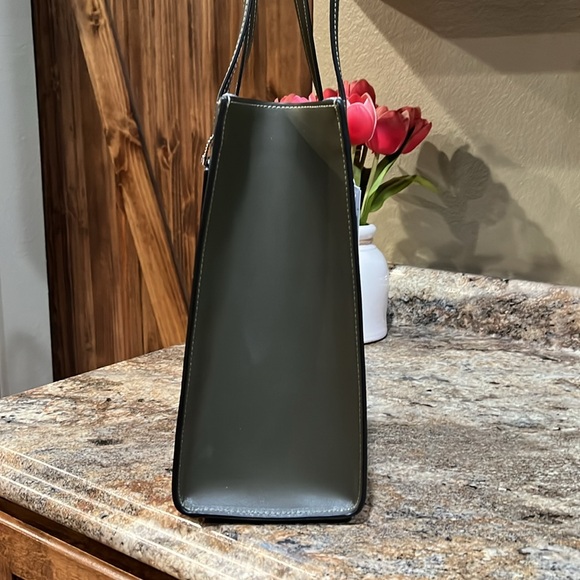 COACH NWT Nina Tote Bag - Picture 4 of 11